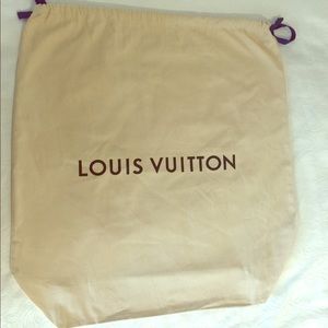 Authentic Louis Vuitton extra large storage bag❤️